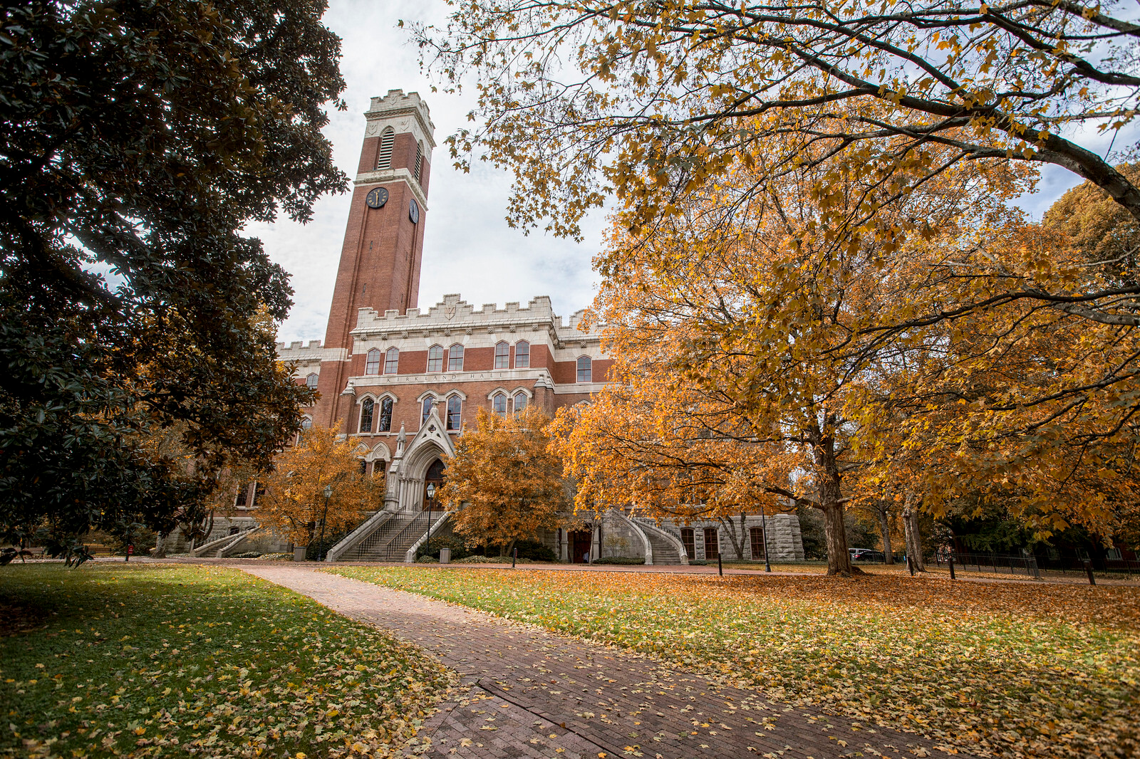 Vanderbilt Employees Decry $100 Million Recruitment Initiative During Pandemic